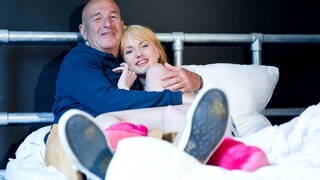 Смотри Blonde Bombshells: Andy and Lexi's Naughty Night - лучшее порно YAY.PORN