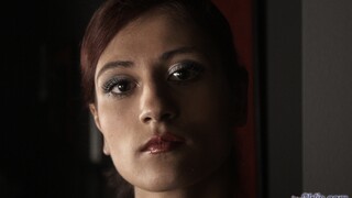 Смотри Older Doug Dominates Skinny Sophie in Stockings - лучшее порно YAY.PORN