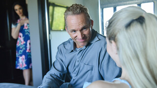 Смотри Virginity Lost to Stepdad - лучшее порно YAY.PORN