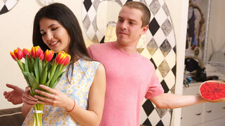 Смотри Parish Shine's Women's Day Fun - лучшее порно YAY.PORN