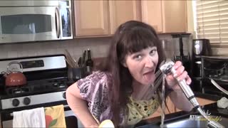 Anna Touches Herself in the Kitchen - секс видео онлайн YAY.PORN