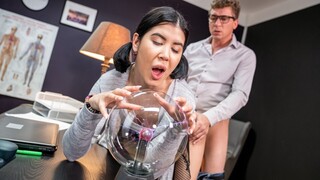 Desire in the Classroom: Lady Dee's Dirty Deed - секс видео онлайн YAY.PORN