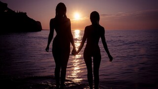 Смотри Outdoor morning sex with natural tits brunettes - лучшее порно YAY.PORN