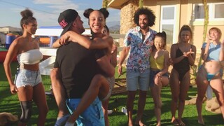 Смотри Big Tits & Bubble Butts at the DTF Pool Party - лучшее порно YAY.PORN