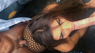 Her Big Tits Bounce During Threesome - секс видео онлайн YAY.PORN