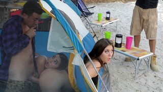 Смотри Tent Fucking: Big Tits, Big Cock, and Cheating - лучшее порно YAY.PORN