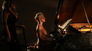 Candy Gives a Blow - секс видео онлайн YAY.PORN