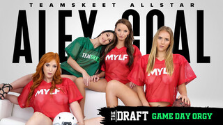 Смотри Football Orgy – Pristine Edge, Brad Sterling & More Fucking Hard - лучшее порно YAY.PORN