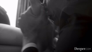 Смотри Blonde Teen Emma Starletto Takes Cock in Multiple Positions - лучшее порно YAY.PORN