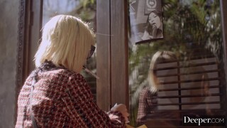 Смотри Muse 2 - Episode 5: Horny Redhead Fucks in Lingerie & Takes Cum - лучшее порно YAY.PORN