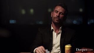 Смотри Hot Blonde Wife Licks Pussy & Gets Pounded Doggystyle - лучшее порно YAY.PORN