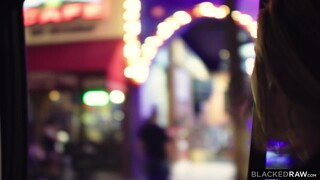 Смотри Creampie for Haley Spades After Riding Isiah's Big Cock - лучшее порно YAY.PORN