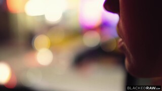 Смотри Madison Summers Double Blowjob & Deepthroat with Big Cock Stud - лучшее порно YAY.PORN