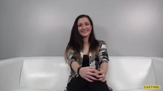 Смотри Petra The Brunette - European Casting Sex Tape - лучшее порно YAY.PORN