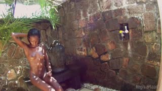 Смотри Valerie's Wet Solo Shower & Shave – Beautiful Ebony - лучшее порно YAY.PORN