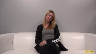 Смотри Blonde Czech Babe Nikola in Steamy Scene - лучшее порно YAY.PORN