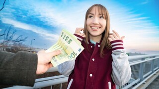 Petite Kate Quinn Shakes Her Booty - секс видео онлайн YAY.PORN