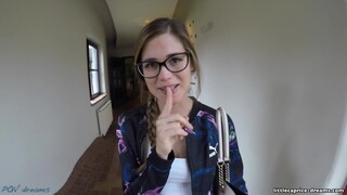 Смотри Marcello Bravo and Little Caprice in Deepthroat Action - лучшее порно YAY.PORN