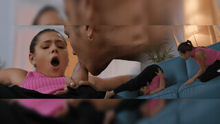 Смотри Serina Gomez Self Suck Creampie Fun - лучшее порно YAY.PORN