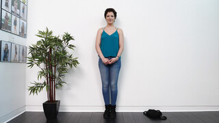 Alice Gets Fucked in Audition - секс видео онлайн YAY.PORN