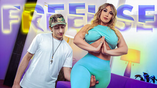 Blonde Bombshell Mia's Mother's Day Blowjob Bash - секс видео онлайн YAY.PORN