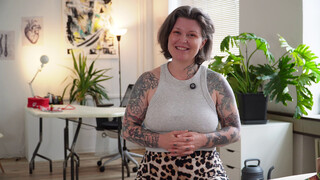 Dolly & Lola's Sizzling BDSM Session - секс видео онлайн YAY.PORN