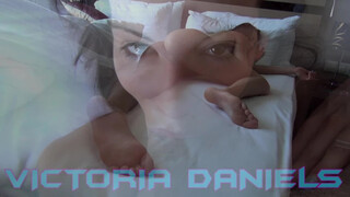 Смотри WUNF 132: Victoria Daniels' Blowjob Bonanza - лучшее порно YAY.PORN