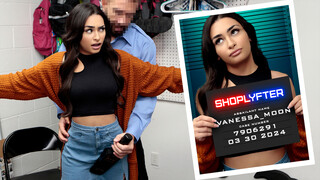 Смотри Cum on Tits for Vanessa Moon - лучшее порно YAY.PORN