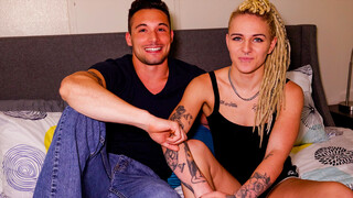 Darian Tyrell, Superman Lookalike, Gets Intimate with Charlie Moore! - секс видео онлайн YAY.PORN