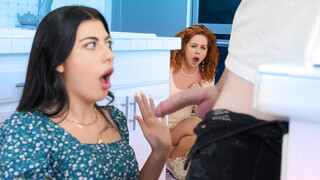 Redhead Molly Gives a Blowjob - секс видео онлайн YAY.PORN