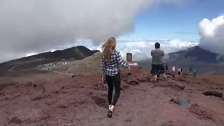 Naughty Ashley Lane Teases You on the Beach - Amateur POV Fun - секс видео онлайн YAY.PORN