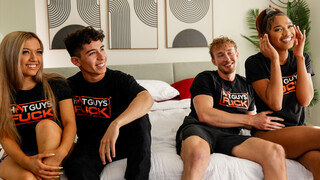 Latina Lovers: Francesca Rossi & Johnny Ortega Hook Up Beside Pals! - секс видео онлайн YAY.PORN