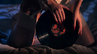 Solo Striptease in Lingerie - секс видео онлайн YAY.PORN