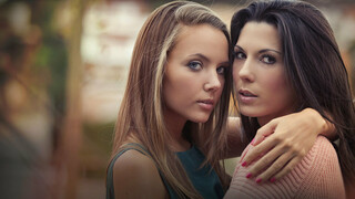 Смотри Kissing Beauties - Russian and Spanish - лучшее порно YAY.PORN