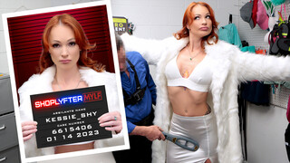 Case File 6615406: Redhead's Red-Handed Moment - секс видео онлайн YAY.PORN